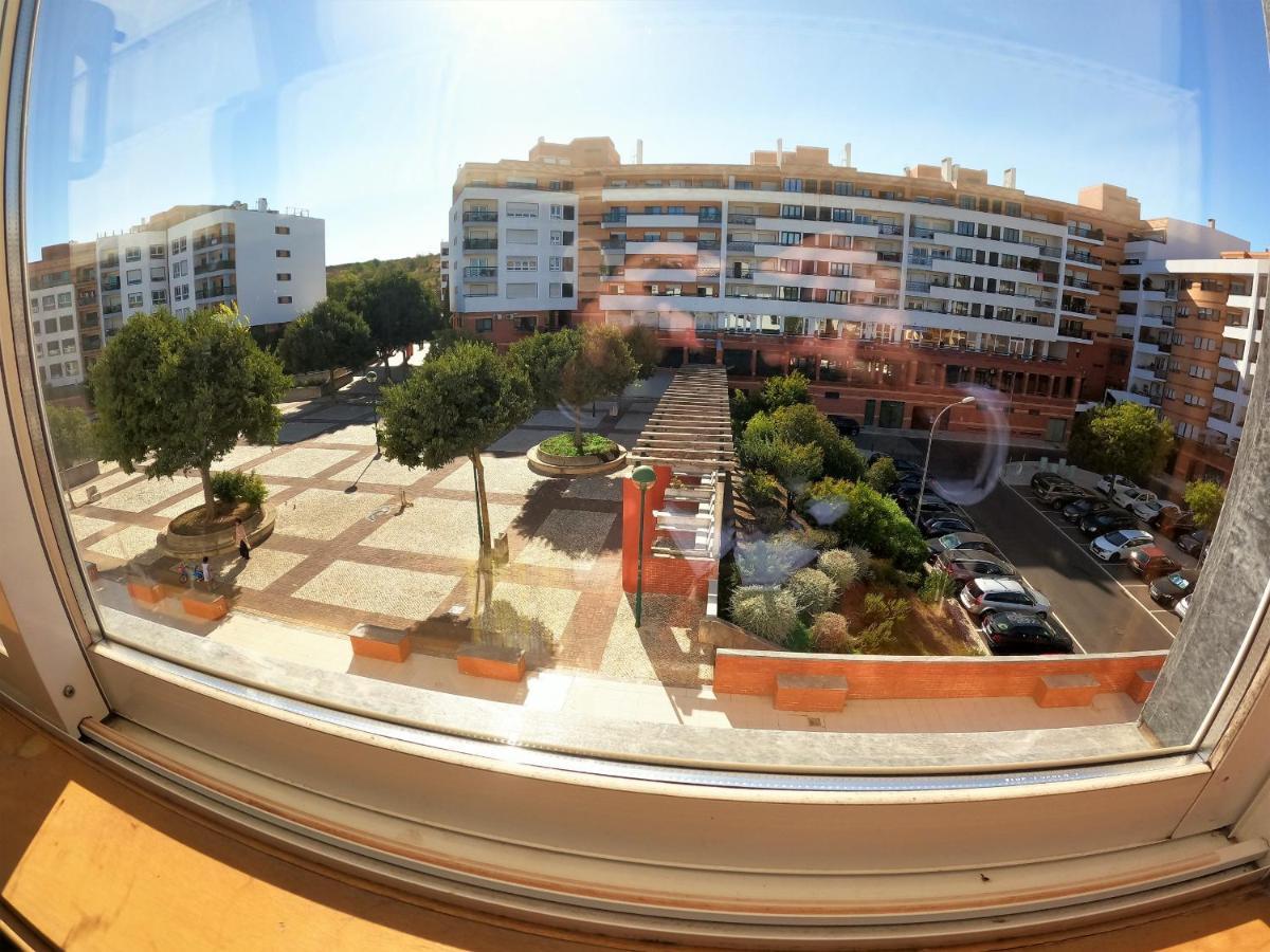 Lisbon 2 Bedroom Apartment With Balcony In 阿尔热什 外观 照片